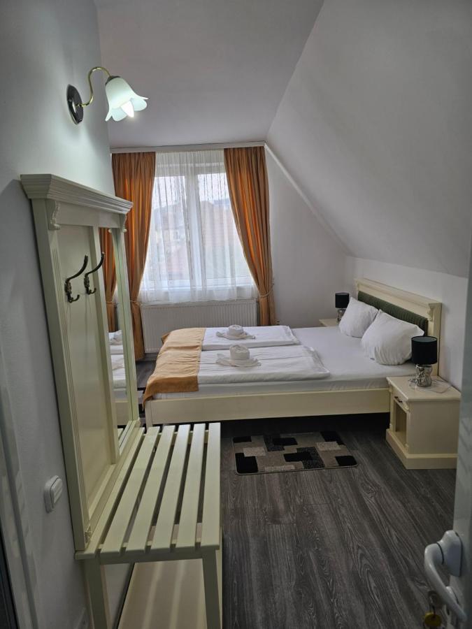 Palas Boutique Sighişoara Quarto foto